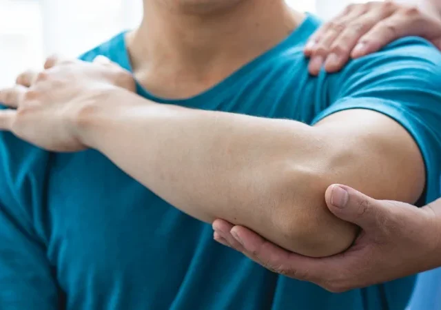 Bankart Lesion Shoulder Instability Treatment at Physiocare Ottawa Physiotherapy